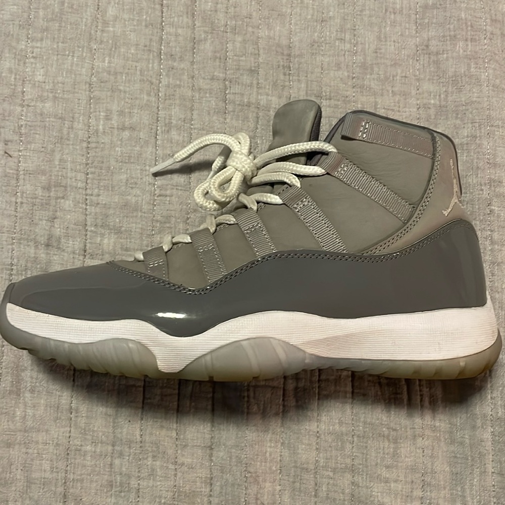 Jordan 11’s Cool Grey